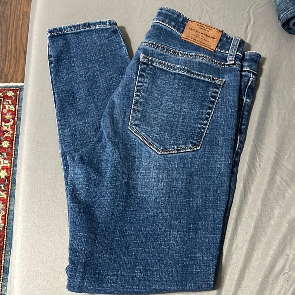 Women’s Blue Jeans